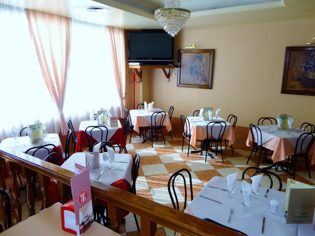 Hotel Can-Vic Γουαδαλαχάρα Εξωτερικό φωτογραφία